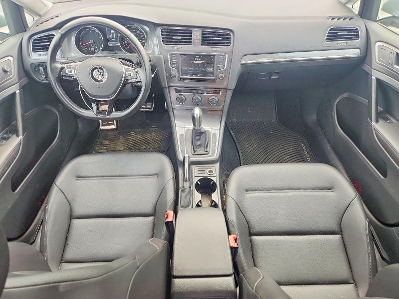 62641986 :رقم المزاد ، 3VWH17AU4HM530455 vin ، 2017 Volkswagen Golf Alltrack مزاد بيع