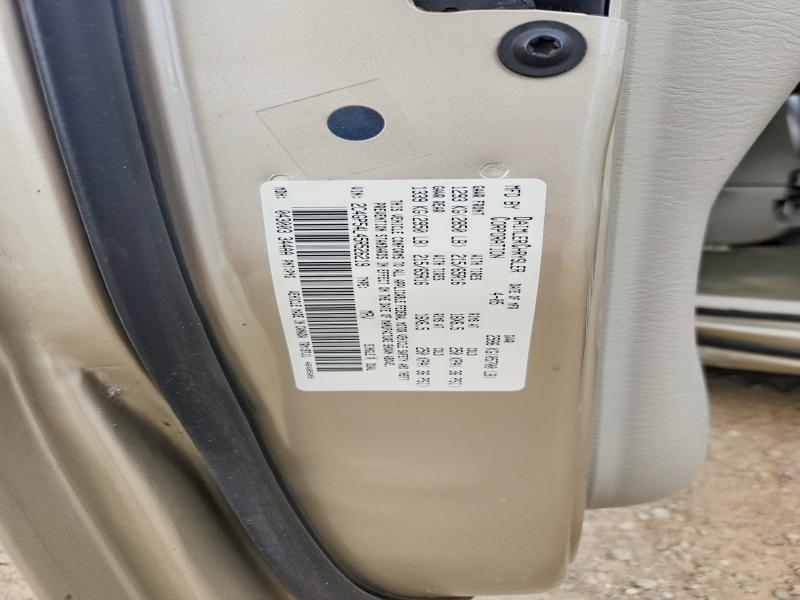 61664296 :رقم المزاد ، 2C4GP54L45R526219 vin ، 2005 Chrysler Town & Country مزاد بيع