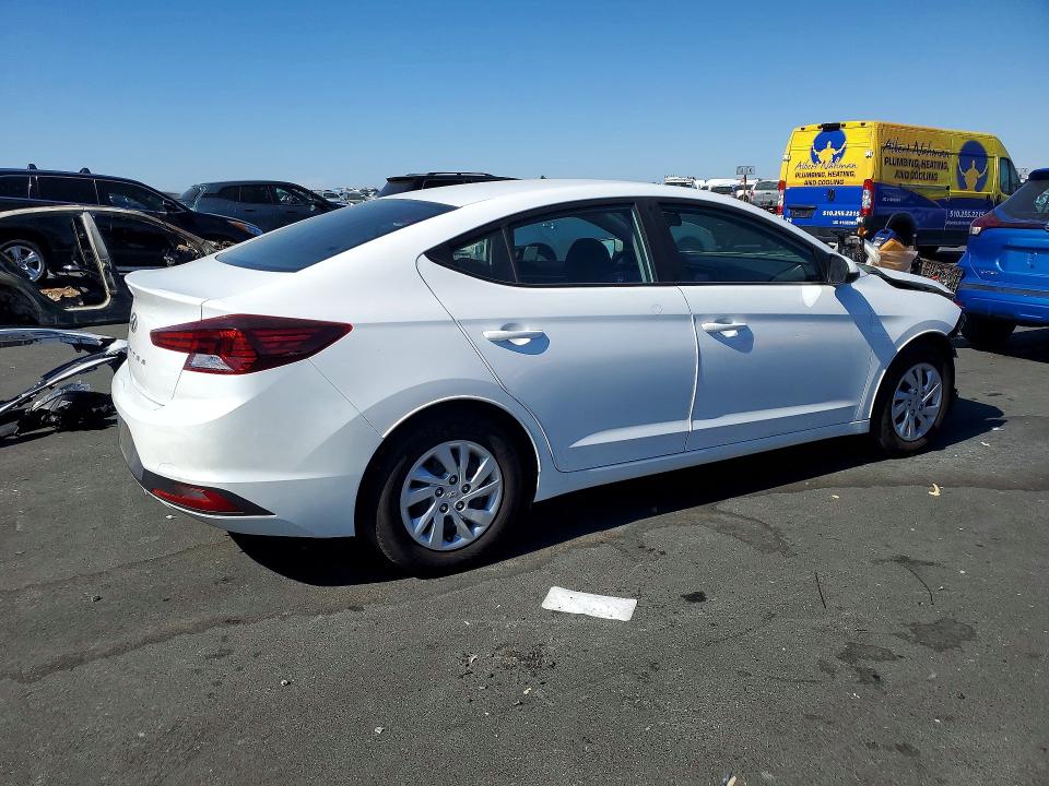 Продажа на аукционе авто 2019 Hyundai Elantra, vin: 5NPD74LF1KH419386, номер лота: 61053146