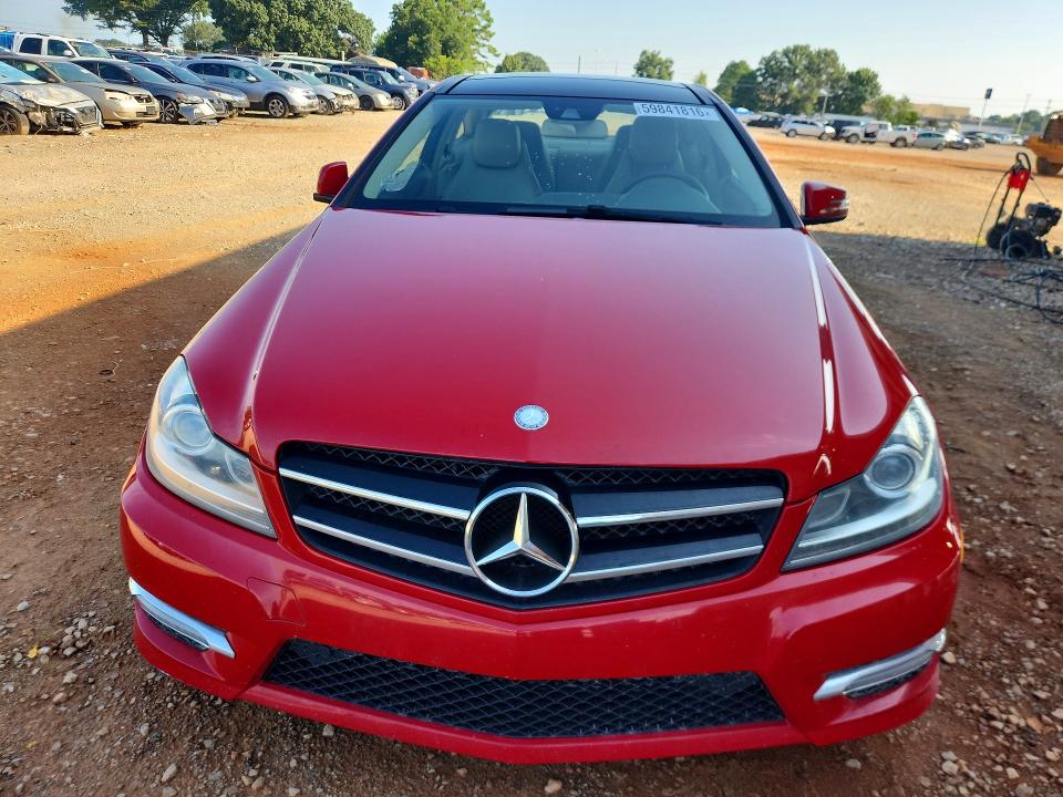 Продажа на аукционе авто 2015 Mercedes-benz C, vin: WDDGJ4HB9FG363945, номер лота: 59841816