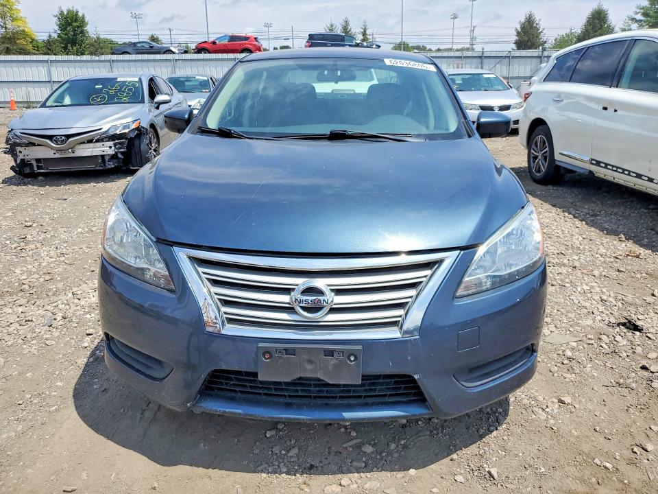 2014 Nissan Sentra მანქანა იყიდება აუქციონზე, vin: 3N1AB7AP2EL667362, აუქციონის ნომერი: 62036806