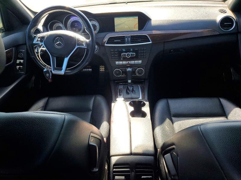Продажа на аукционе авто 2014 Mercedes-benz C, vin: WDDGF4HB6EA958996, номер лота: 61589686