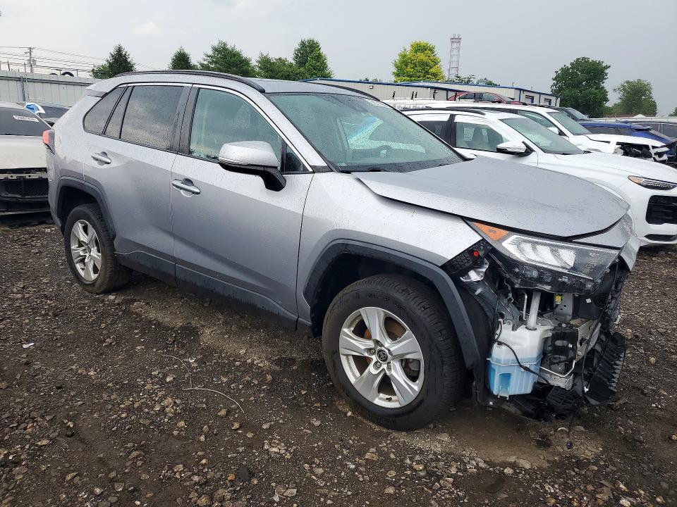 2021 Toyota Rav4 მანქანა იყიდება აუქციონზე, vin: 2T3W1RFV6MC142645, აუქციონის ნომერი: 59971286