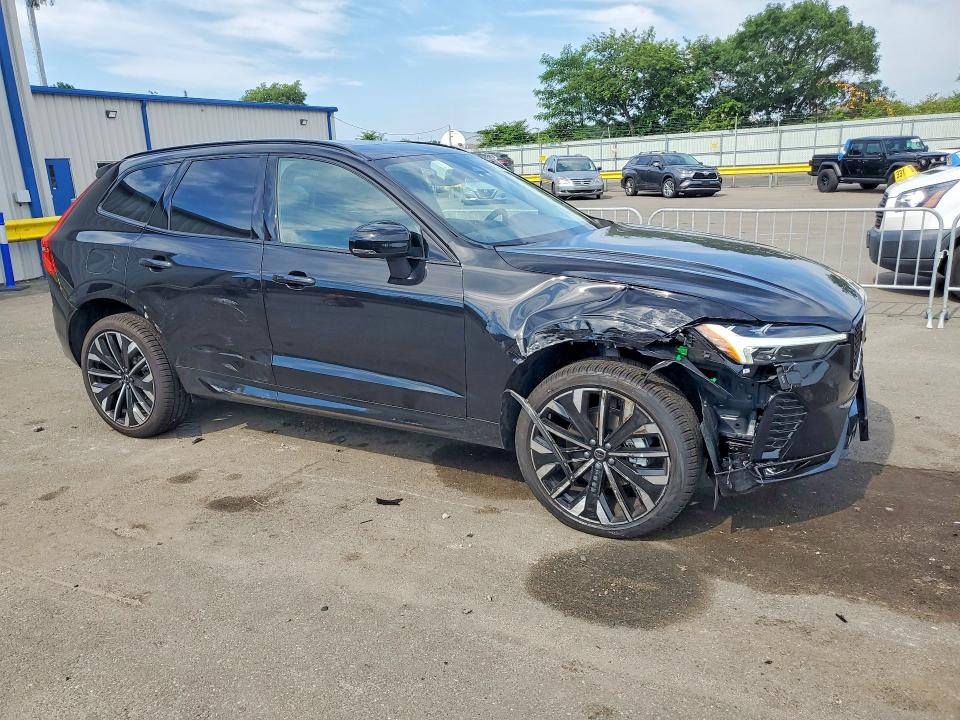 59732826 :رقم المزاد ، YV4M12RM8T1464956 vin ، 2026 Volvo Xc60 مزاد بيع