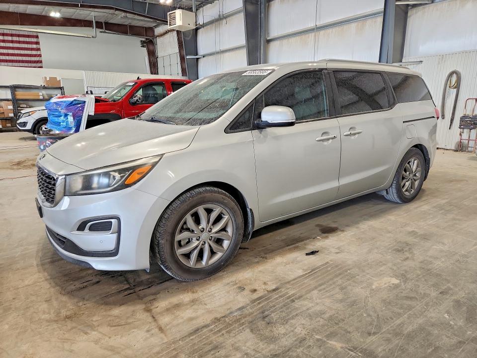 2020 Kia Sedona მანქანა იყიდება აუქციონზე, vin: KNDMB5C15L6635908, აუქციონის ნომერი: 58563566