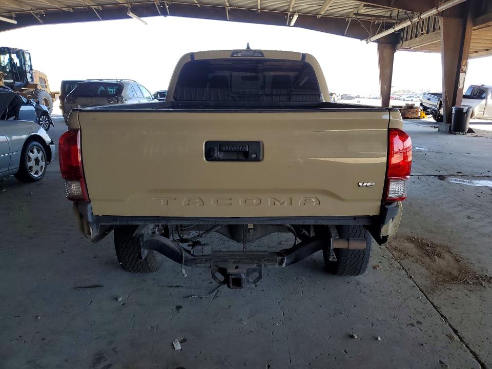 62706456 :رقم المزاد ، 3TMDZ5BN5HM018242 vin ، 2017 Toyota Tacoma مزاد بيع