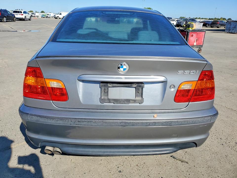 Продажа на аукционе авто 2004 Bmw 330, vin: WBAEV53414KM33935, номер лота: 62489016
