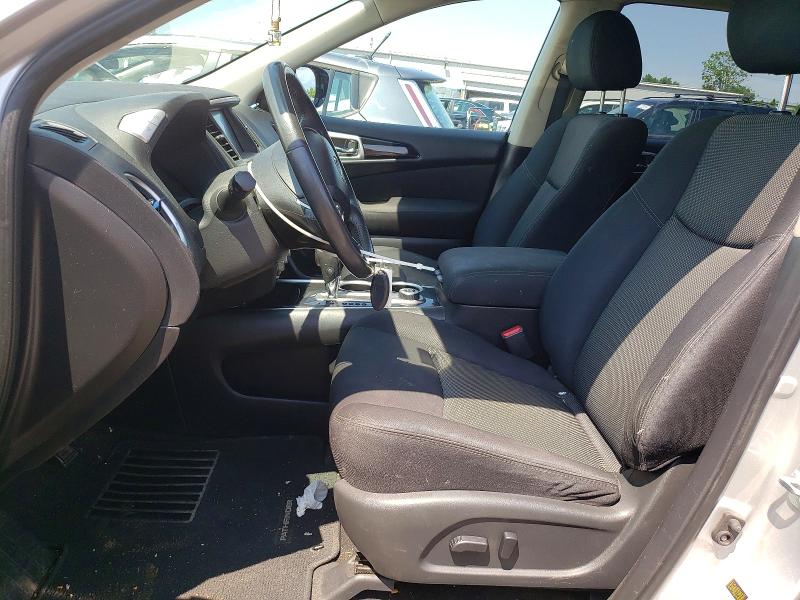 85770585 :رقم المزاد ، 5N1DR2MM0HC693190 vin ، 2017 Nissan Pathfinder مزاد بيع