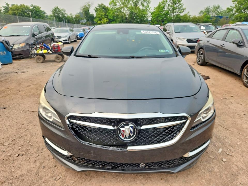 2017 Buick Lacrosse მანქანა იყიდება აუქციონზე, vin: 1G4ZR5SS5HU175739, აუქციონის ნომერი: 60941056