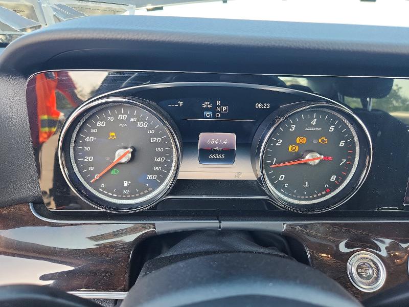 59317446 :رقم المزاد ، WDDZF4JB6JA479118 vin ، 2018 Mercedes-benz E مزاد بيع