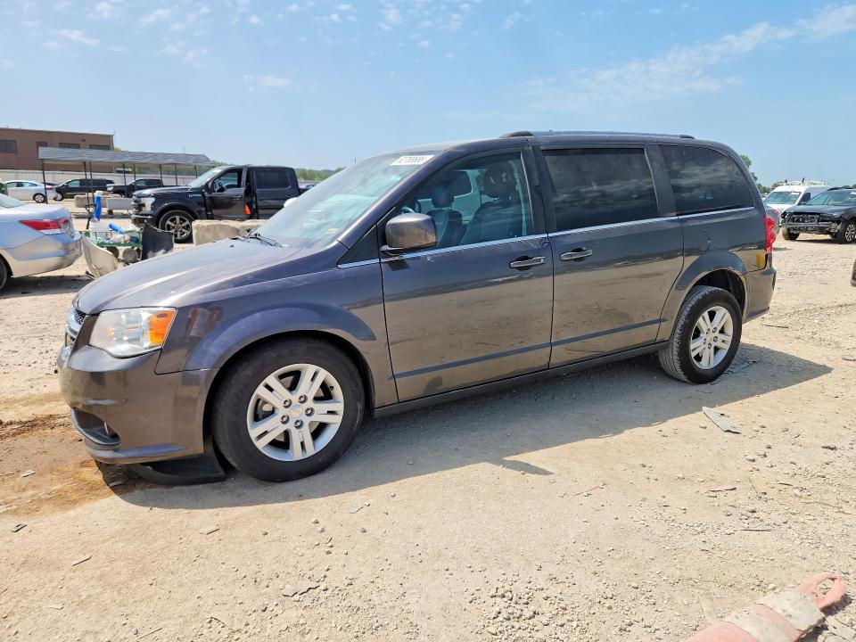 62768686 :رقم المزاد ، 2C4RDGCG0JR241352 vin ، 2018 Dodge Grand Caravan مزاد بيع