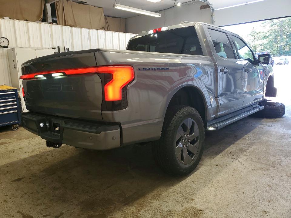 Продажа на аукционе авто 2023 Ford F150, vin: 1FT6W1EVXPWG21403, номер лота: 62645266