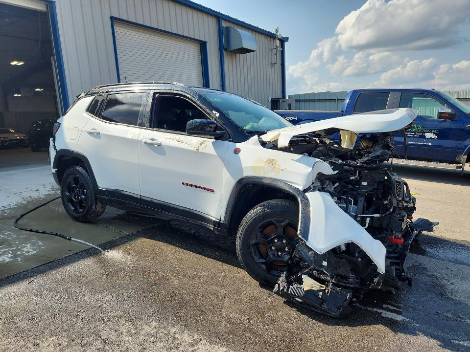 59673826 :رقم المزاد ، 3C4NJDDNXRT581636 vin ، 2024 Jeep Compass مزاد بيع