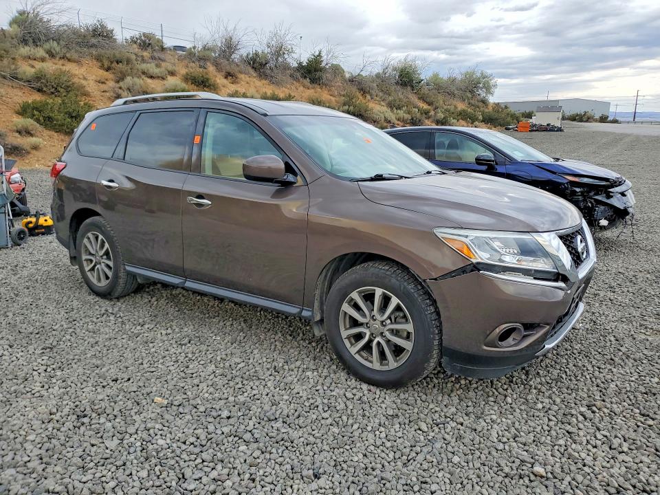 2015 Nissan Pathfinder მანქანა იყიდება აუქციონზე, vin: 5N1AR2MN2FC721824, აუქციონის ნომერი: 60417686