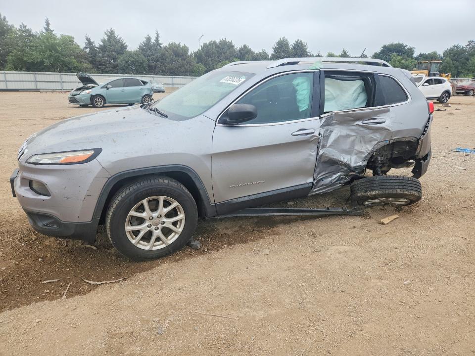 Продажа на аукционе авто 2015 Jeep Cherokee, vin: 1C4PJMCB6FW715015, номер лота: 62656226