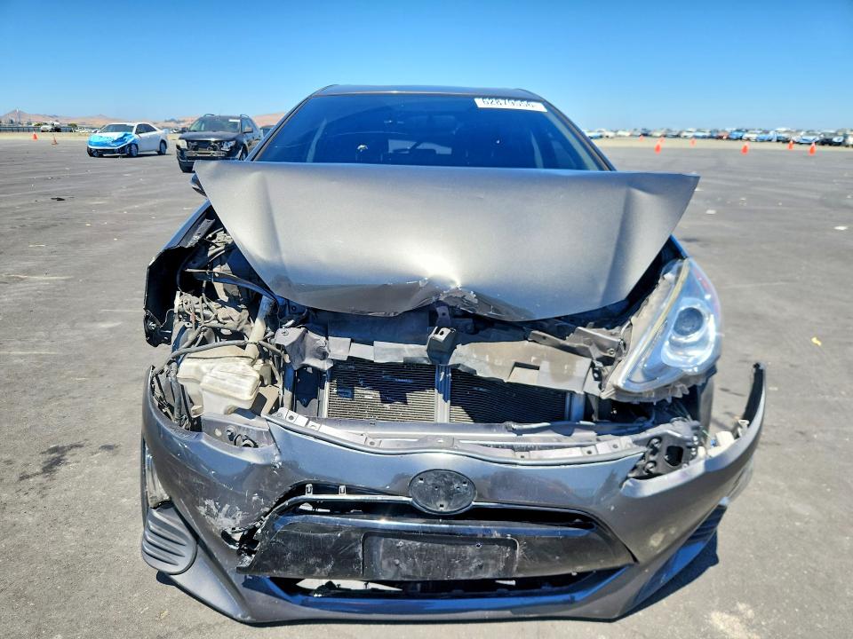 Продажа на аукционе авто 2016 Toyota Prius C, vin: JTDKDTB32G1136611, номер лота: 62879556