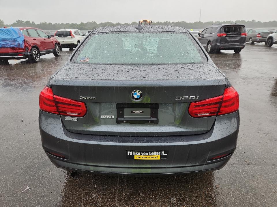 2018 Bmw 320 მანქანა იყიდება აუქციონზე, vin: WBA8A3C51JA488473, აუქციონის ნომერი: 59796066