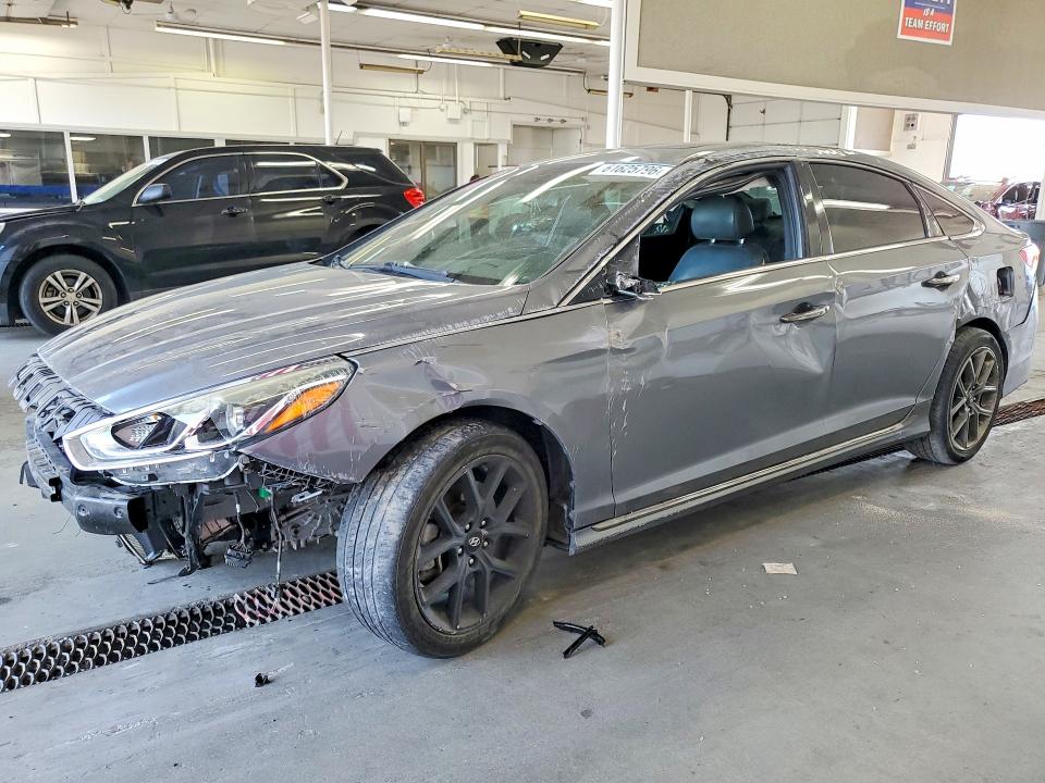 2018 Hyundai Sonata მანქანა იყიდება აუქციონზე, vin: 5NPE34AB8JH628817, აუქციონის ნომერი: 61625796