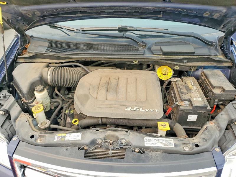 61329816 :رقم المزاد ، 2C4RC1BG6GR175075 vin ، 2016 Chrysler Town & Country مزاد بيع