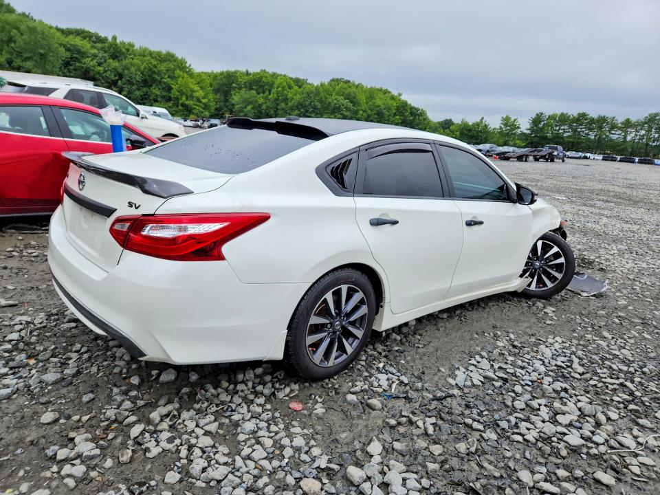 59979576 :رقم المزاد ، 1N4AL3AP2HC129477 vin ، 2017 Nissan Altima مزاد بيع