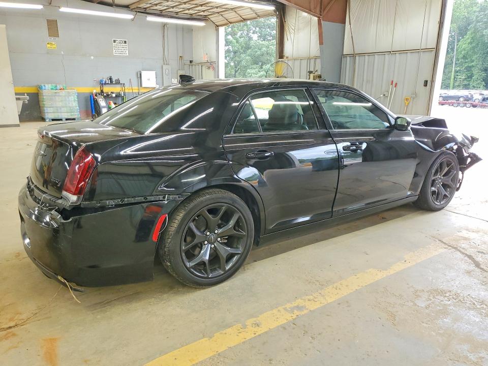 Продажа на аукционе авто 2023 Chrysler 300, vin: 2C3CCABG0PH561037, номер лота: 61989386