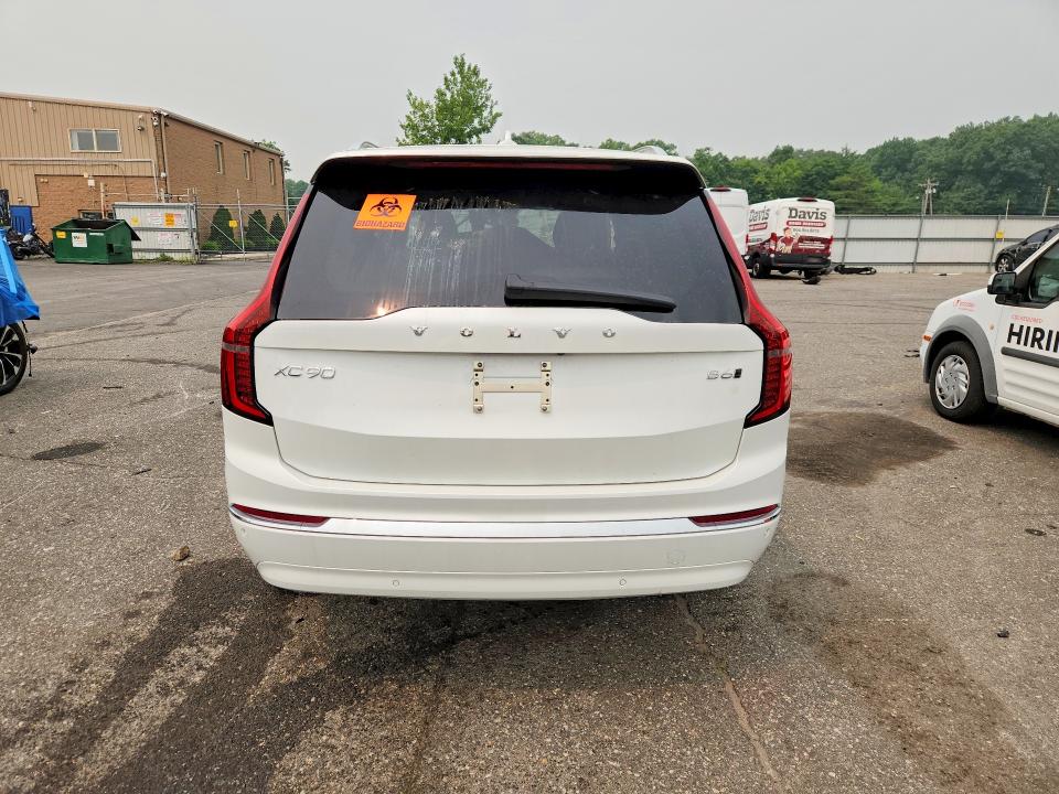 61188336 :رقم المزاد ، YV4062PE2T1523950 vin ، 2026 Volvo Xc90 مزاد بيع
