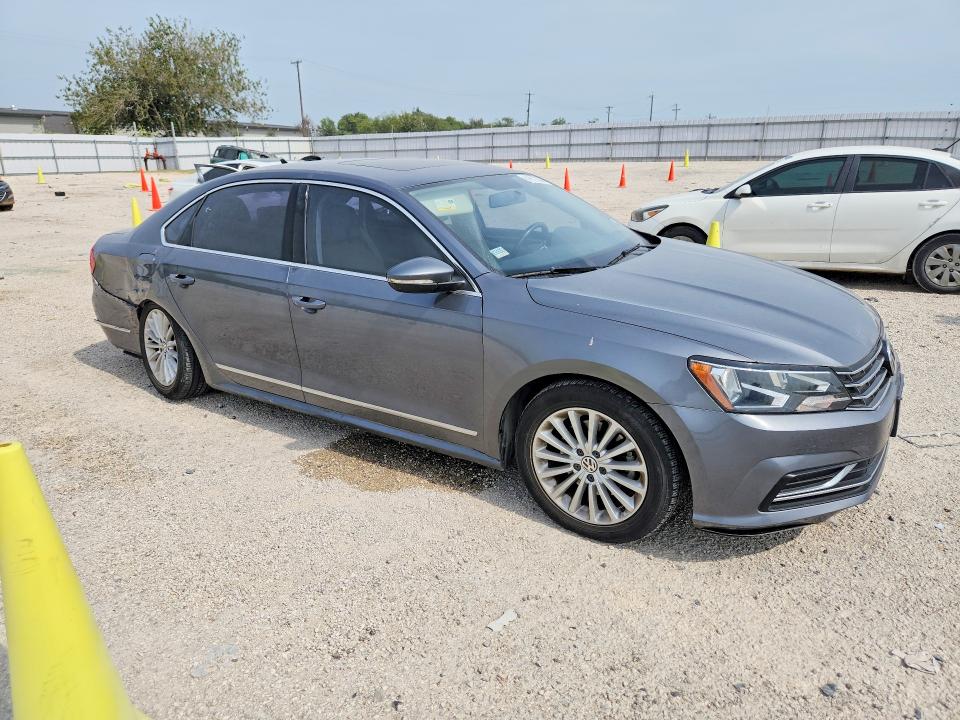 2016 Volkswagen Passat მანქანა იყიდება აუქციონზე, vin: 1VWBS7A36GC061590, აუქციონის ნომერი: 61817336