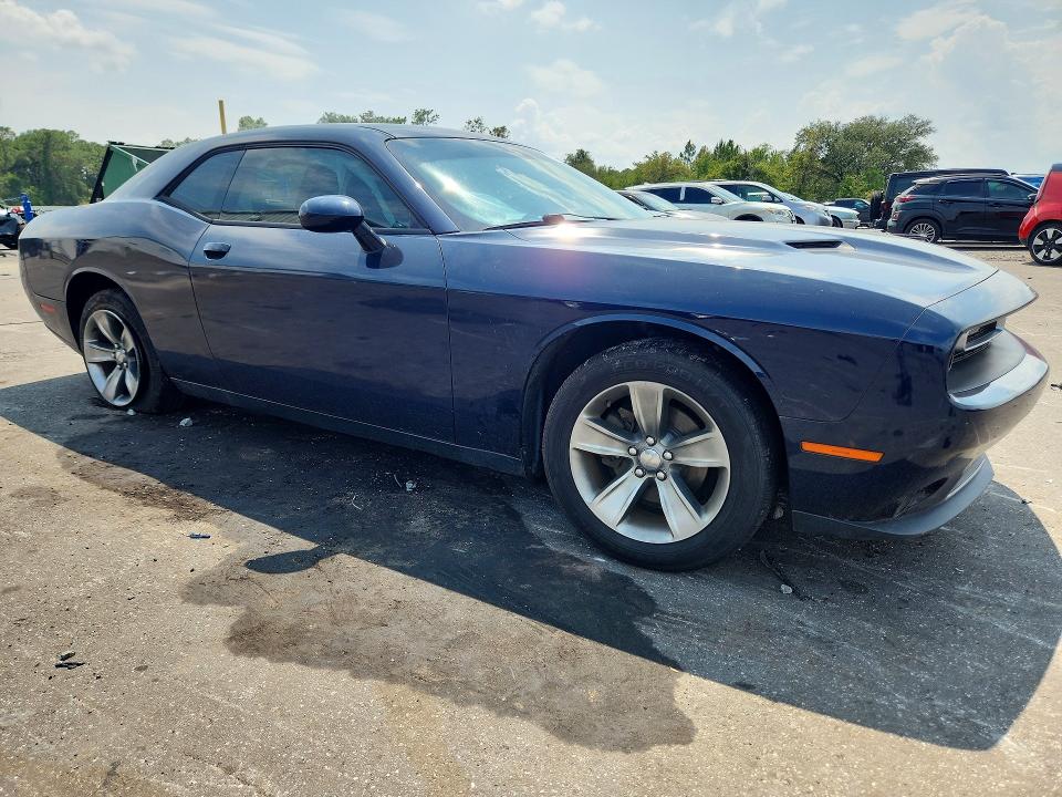 62892396 :رقم المزاد ، 2C3CDZAG5FH701059 vin ، 2015 Dodge Challenger مزاد بيع
