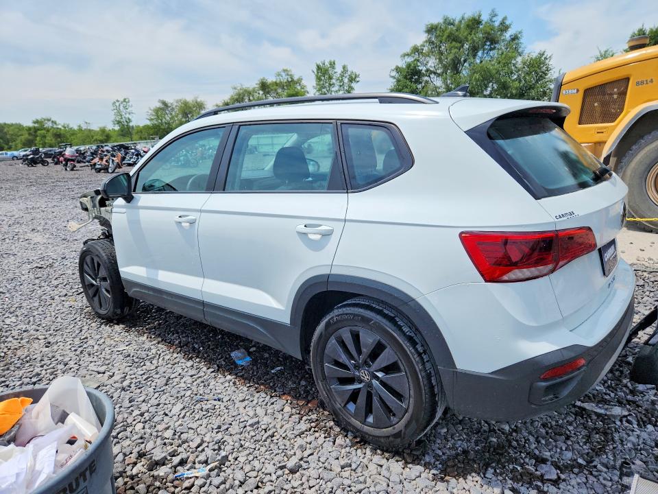 60070506 :رقم المزاد ، 3VVAX7B21NM016740 vin ، 2022 Volkswagen Taos مزاد بيع