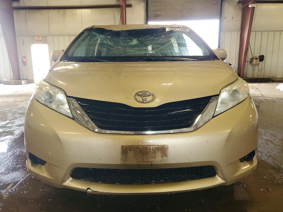 Продаж на аукціоні авто 2011 Toyota Sienna, vin: 5TDKK3DC8BS003768, номер лоту: 60271486