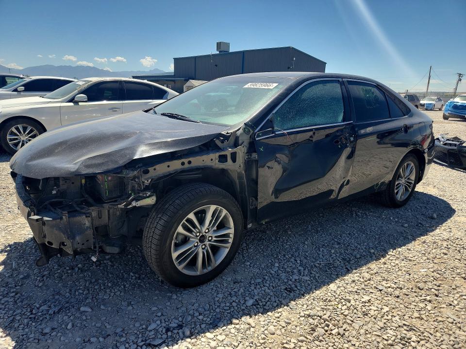59825966 :رقم المزاد ، 4T1BF1FK0HU306444 vin ، 2017 Toyota Camry مزاد بيع