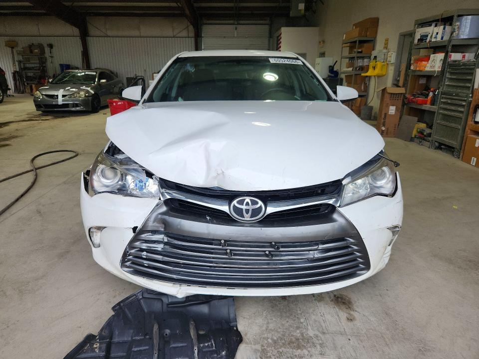 Продаж на аукціоні авто 2017 Toyota Camry, vin: 4T1BF1FK5HU424795, номер лоту: 60524066