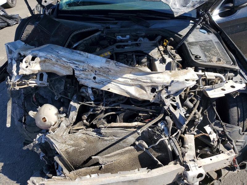 61979436 :رقم المزاد ، 55SWF4JB9GU157343 vin ، 2016 Mercedes-benz C مزاد بيع