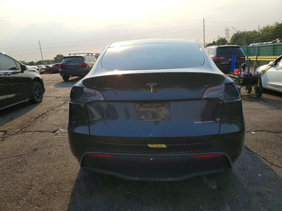 60014826 :رقم المزاد ، 7SAYGDEEXRF195603 vin ، 2024 Tesla Model Y مزاد بيع