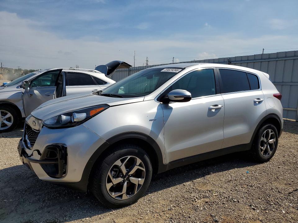 2020 Kia Sportage მანქანა იყიდება აუქციონზე, vin: KNDPMCAC5L7832796, აუქციონის ნომერი: 59829396