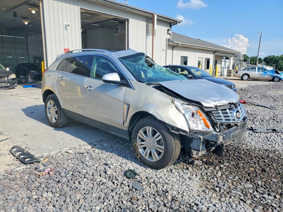 59693606 :رقم المزاد ، 3GYFNBE32FS619060 vin ، 2015 Cadillac Srx مزاد بيع