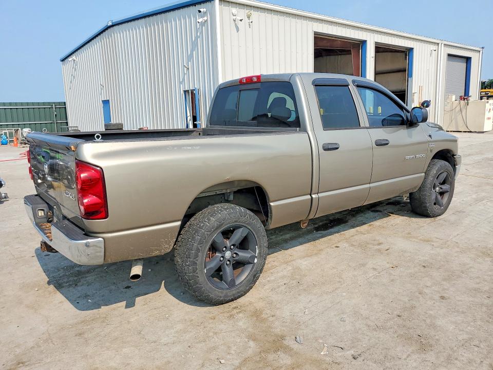 62242556 :رقم المزاد ، 1D7HU18237S190531 vin ، 2007 Dodge Ram 1500 مزاد بيع