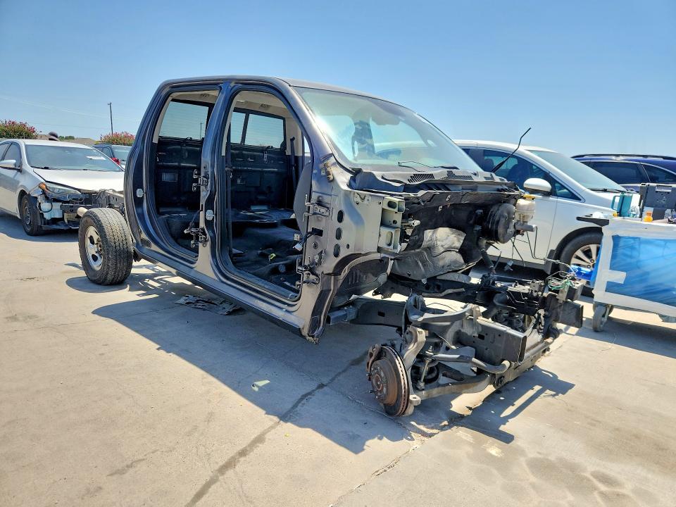 63217356 :رقم المزاد ، 1C6RR6NT4HS622949 vin ، 2017 Ram 1500 مزاد بيع