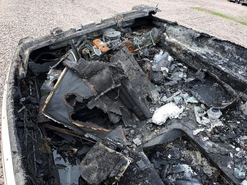 59268836 :رقم المزاد ، RGMCA058B797 vin ، 1997 Regal Boats 1700 Lsr مزاد بيع