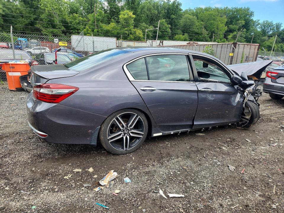 Aukcja sprzedaży 2017 Honda Accord, vin: 1HGCR2F59HA155199, numer aukcji: 58895646