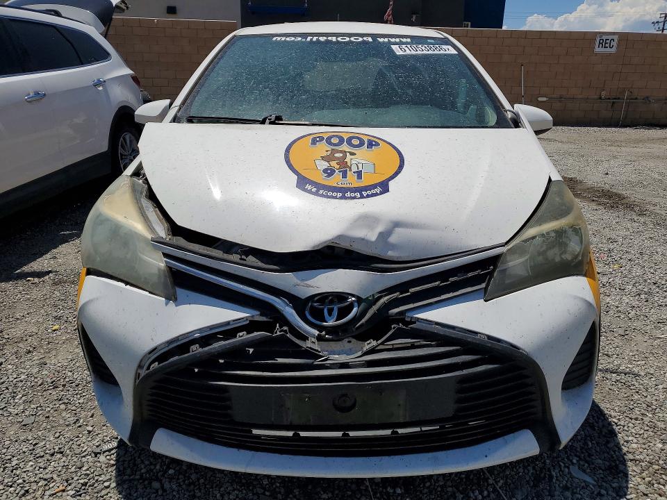 2015 Toyota Yaris მანქანა იყიდება აუქციონზე, vin: VNKJTUD38FA049948, აუქციონის ნომერი: 61053886