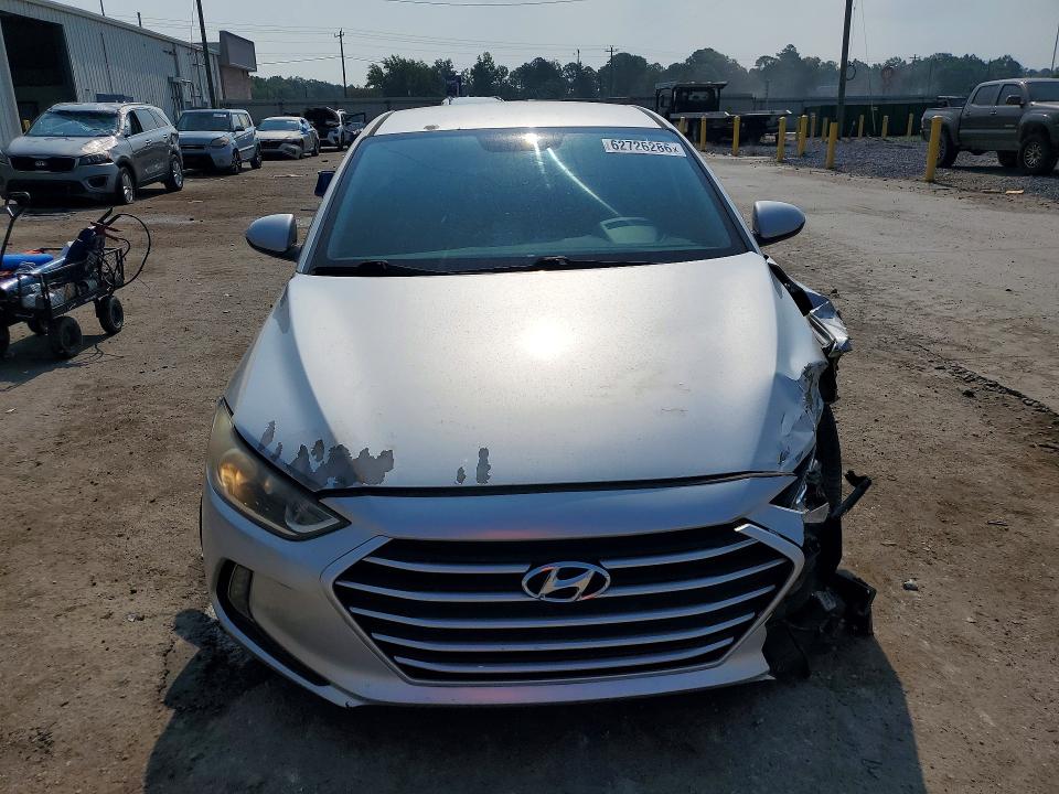 62726286 :رقم المزاد ، 5NPD84LF5HH035634 vin ، 2017 Hyundai Elantra مزاد بيع