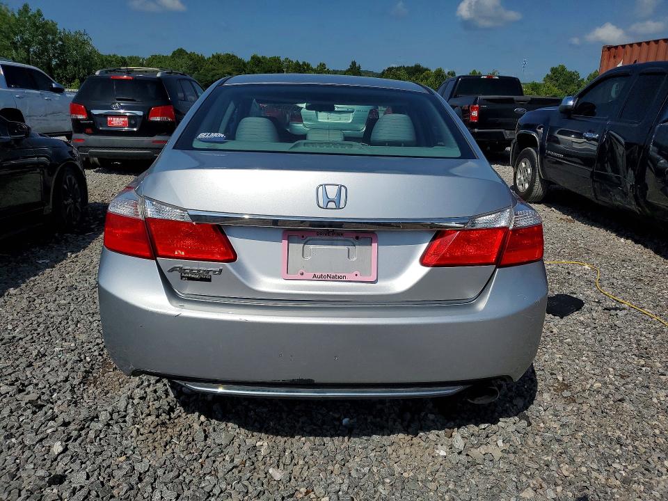 Продажа на аукционе авто 2015 Honda Accord, vin: 1HGCR2F30FA176552, номер лота: 61157966