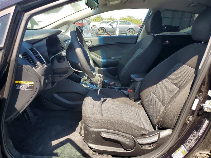 63021316 :رقم المزاد ، 3KPFK4A75JE251807 vin ، 2018 Kia Forte مزاد بيع