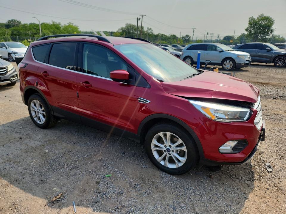 Продажа на аукционе авто 2018 Ford Escape, vin: 1FMCU9GD5JUB07324, номер лота: 62069666