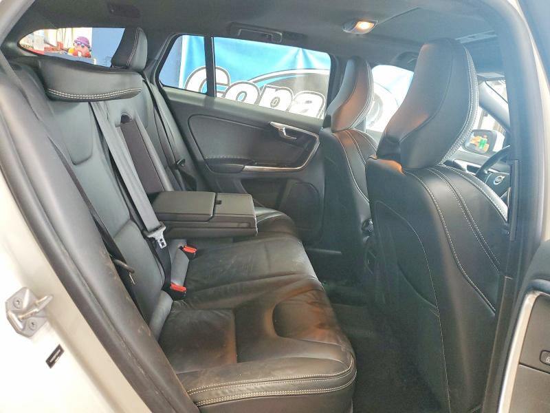 Продажа на аукционе авто 2015 Volvo V60, vin: YV1612SB1F1210749, номер лота: 60746646