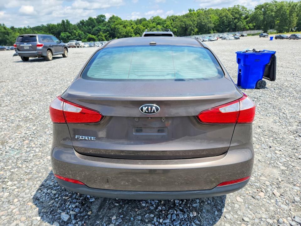2015 Kia Forte მანქანა იყიდება აუქციონზე, vin: KNAFX4A62F5315648, აუქციონის ნომერი: 59601956
