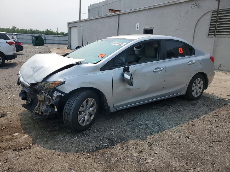 Продажа на аукционе авто 2012 Honda Civic, vin: 2HGFB2F53CH591655, номер лота: 61894026