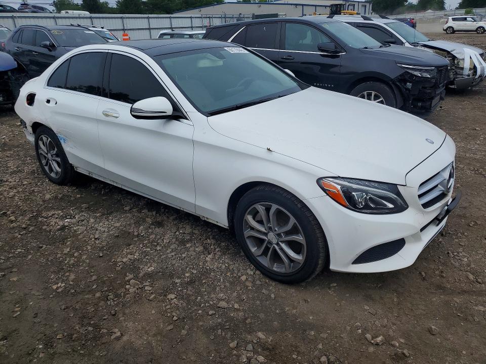 60179446 :رقم المزاد ، 55SWF4KB7GU108561 vin ، 2016 Mercedes-benz C مزاد بيع