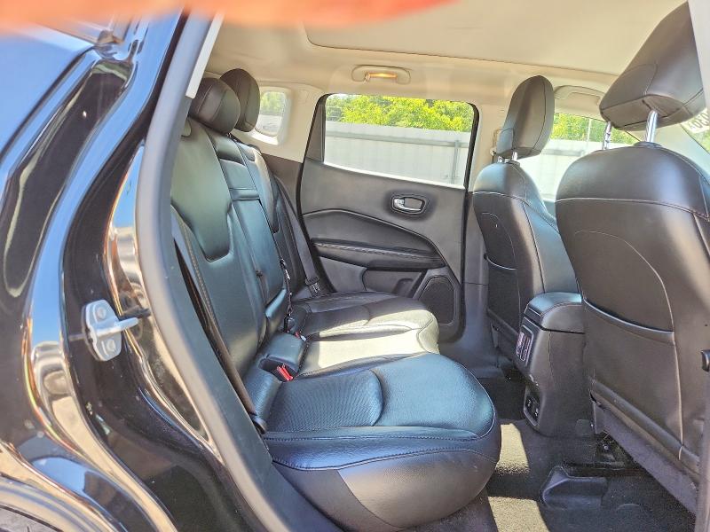 60749936 :رقم المزاد ، 3C4NJDCB2KT661395 vin ، 2019 Jeep Compass مزاد بيع
